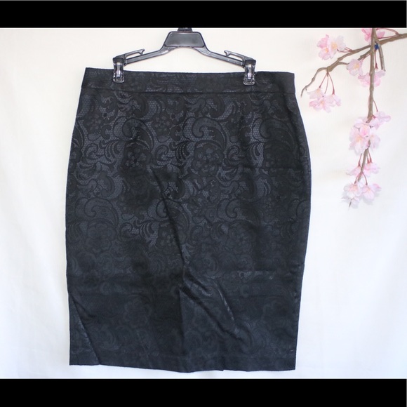 Apt. 9 Women’s Black Printed Lined Career Skirt - Picture 1 of 6